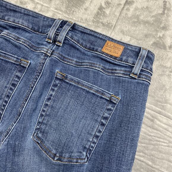 L. L. Bean Straight Fit Jeans Men’s Size 8 Blue Denim - Picture 9 of 10